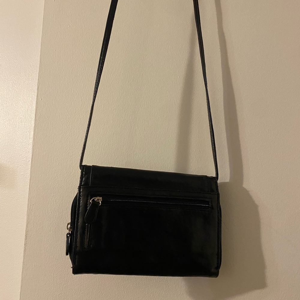 Black Leather Crossbody Convertible Bag/Wallet